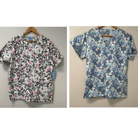 NWT bundle of 2 Scrub Advantage scrubs Floral Butterflies size Small - Picture 1 of 11